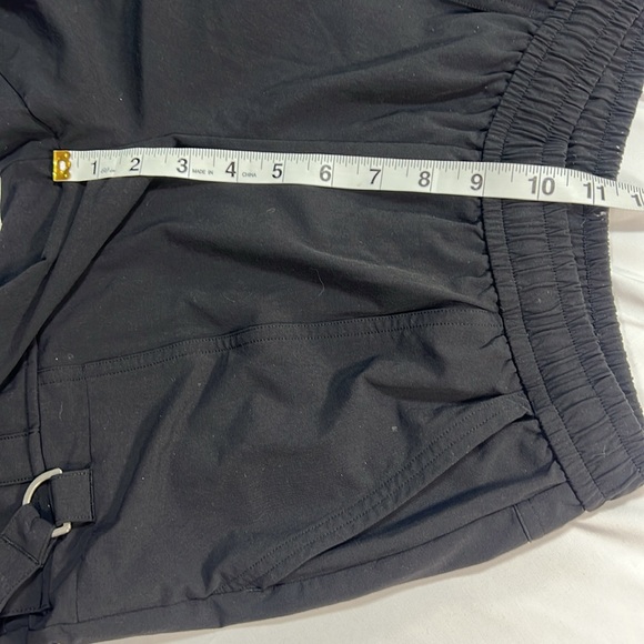 Alo black cargo pants (see measurements) - Picture 6 of 14